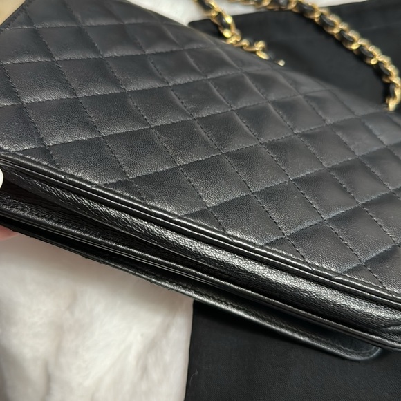 Chanel WOC - Picture 5 of 9